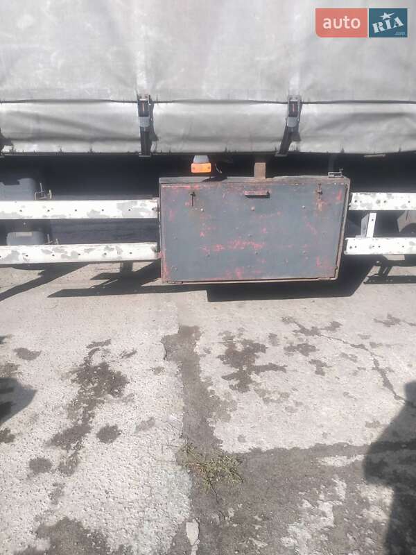 Тентованный борт (штора) - полуприцеп Schmitz SCS 27 2001 в Полтаве