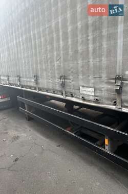 Бортовой полуприцеп Schmitz SCS S3 2007 в 