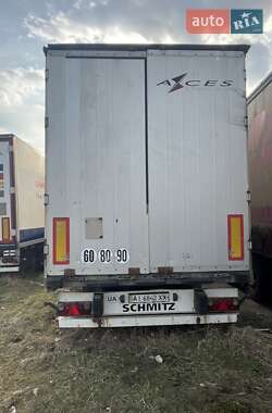 Бортовой полуприцеп Schmitz SCS S3 2007 в 
