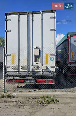 Рефрижератор Schmitz SCZ 24 2000 в 