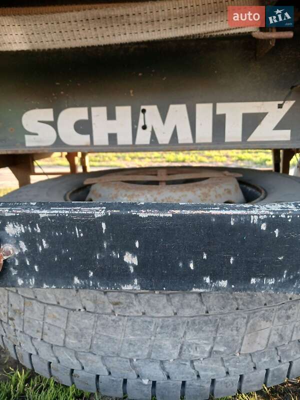 Зерновоз - причіп Schmitz SCZ 24 2002 в Рівному