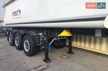 Самоскид напівпричіп Schmitz SKI 24 2022 в Косові