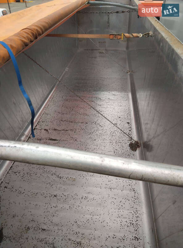 Зерновоз - полуприцеп Schmitz SKI 24 2009 в Днепре