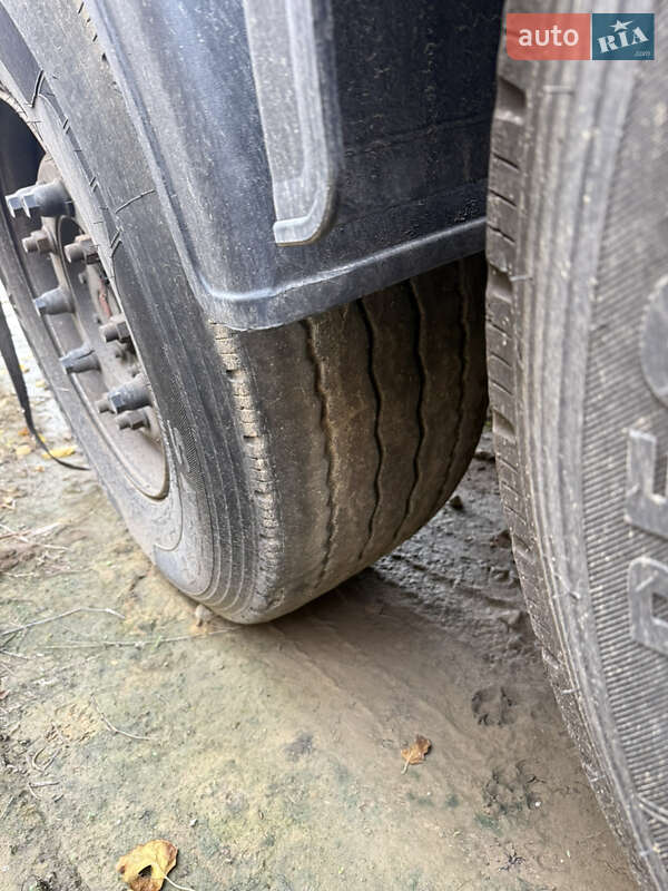 Самоскид напівпричіп Schmitz SKI 24 2011 в Дніпрі