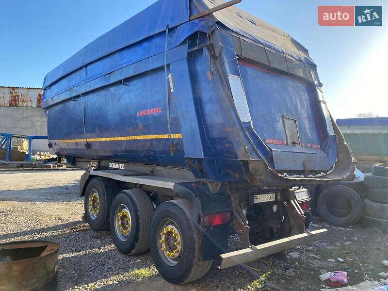 Самосвал полуприцеп Schmitz SKI 24 2004 в Одессе