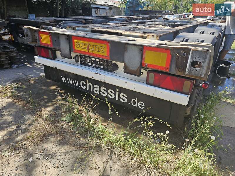 Контейнеровоз напівпричіп Schmitz SKO 24 2009 в Одесі