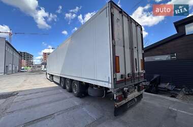 Рефрижератор Schmitz SKO 24 2007 в Львові