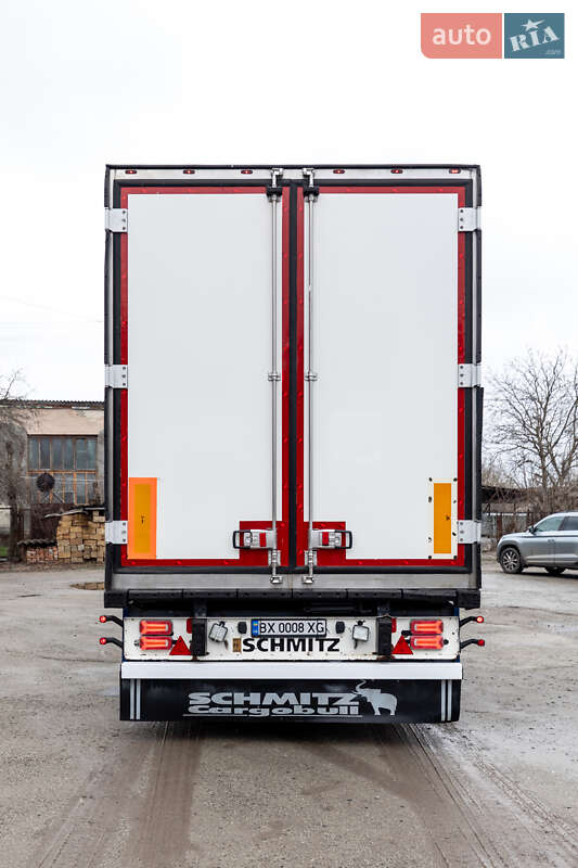 Рефрижератор полуприцеп Schmitz SKO 24 2011 в Теофиполе