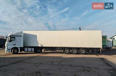 Изотермическая будка Schmitz SKO 24 2004 в Александрие