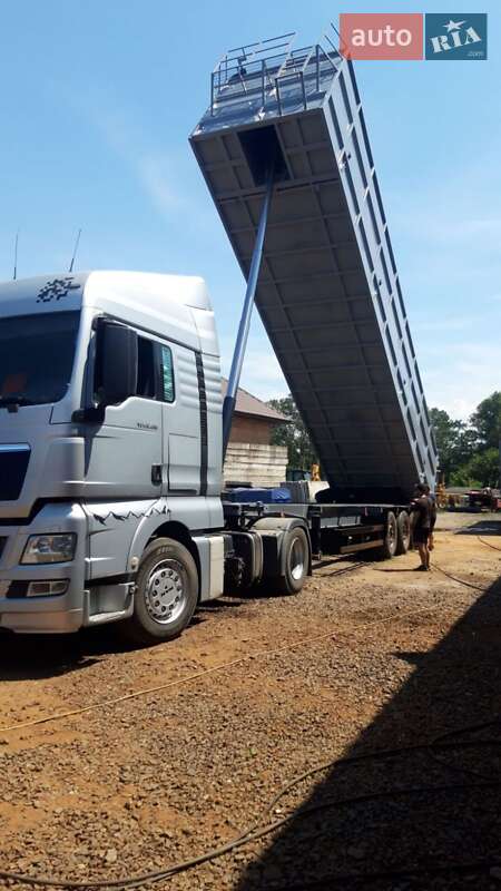 Контейнеровоз напівпричіп Schmitz SPR 24 2011 в Кривому Розі