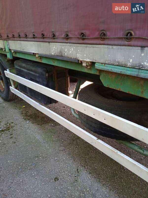 Бортовий напівпричіп Schmitz SPR 24 1995 в Знам'янці