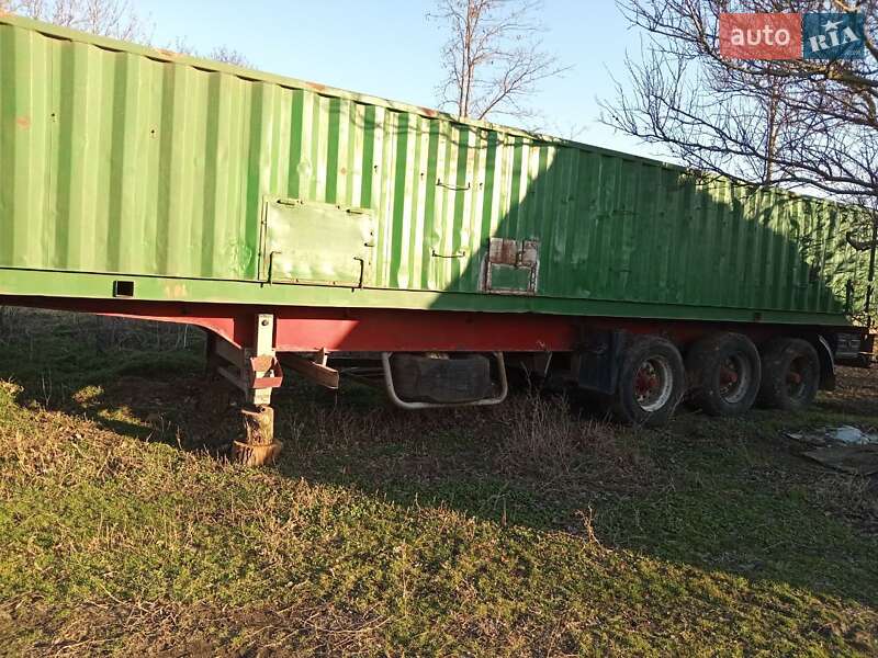 Зерновоз - полуприцеп Schmitz SPR 24 1999 в Николаеве