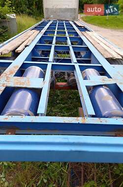 Бортовой полуприцеп Schmitz SPR 24 2001 в 
