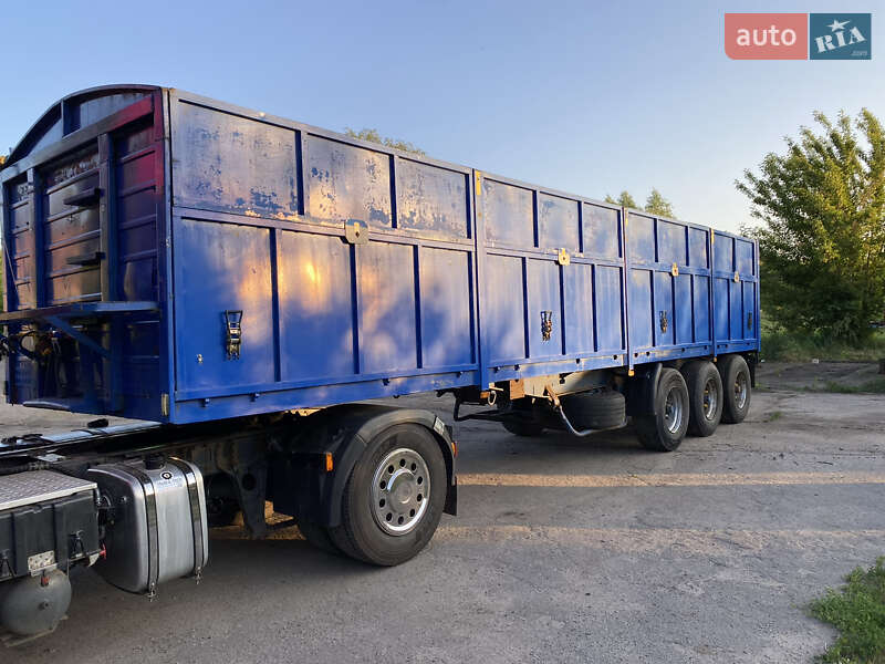 Зерновоз - напівпричіп Schmitz SPR 24 1988 в Золотоноші