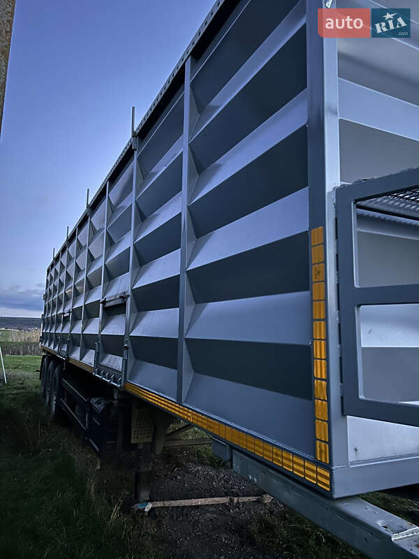 Самоскид напівпричіп Schmitz SPR 24L 2007 в Веселиновому