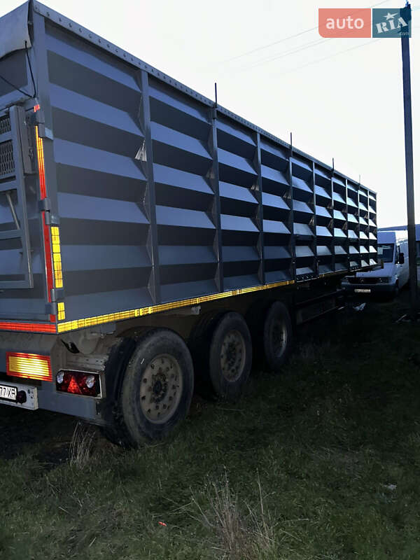 Самоскид напівпричіп Schmitz SPR 24L 2007 в Веселиновому