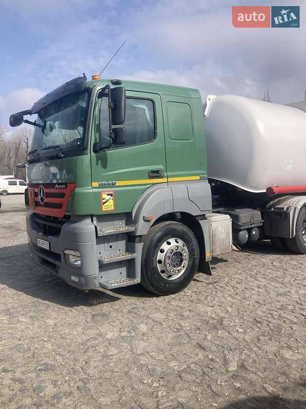 Цистерна Schrader Z-STA 24 2000 в Днепре