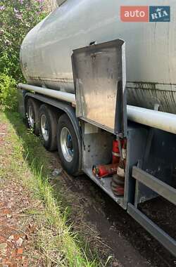 Цистерна полуприцеп Schrader Z-STA 24 1999 в 