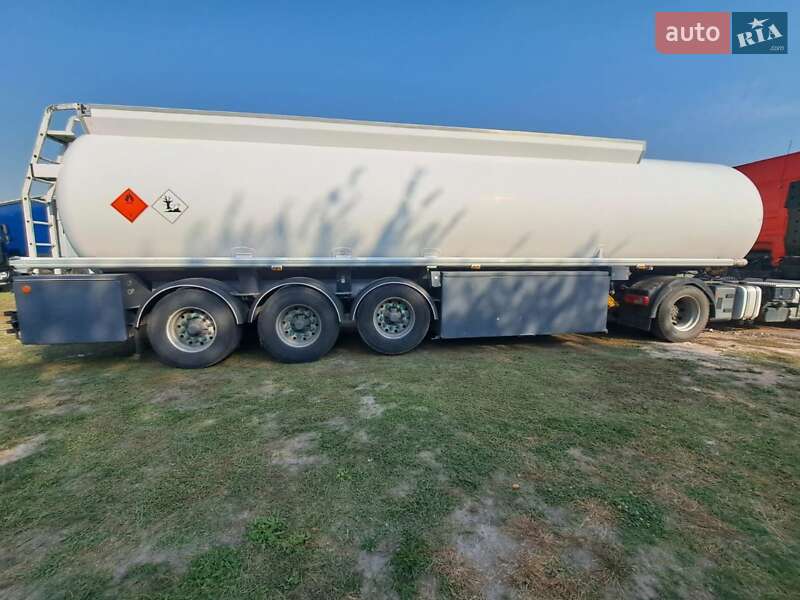 Цистерна полуприцеп Schrader Z-STA 24 2000 в Киеве