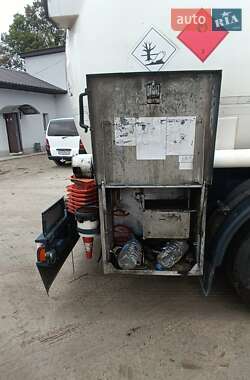 Цистерна полуприцеп Schrader Z-STA 24 2005 в 
