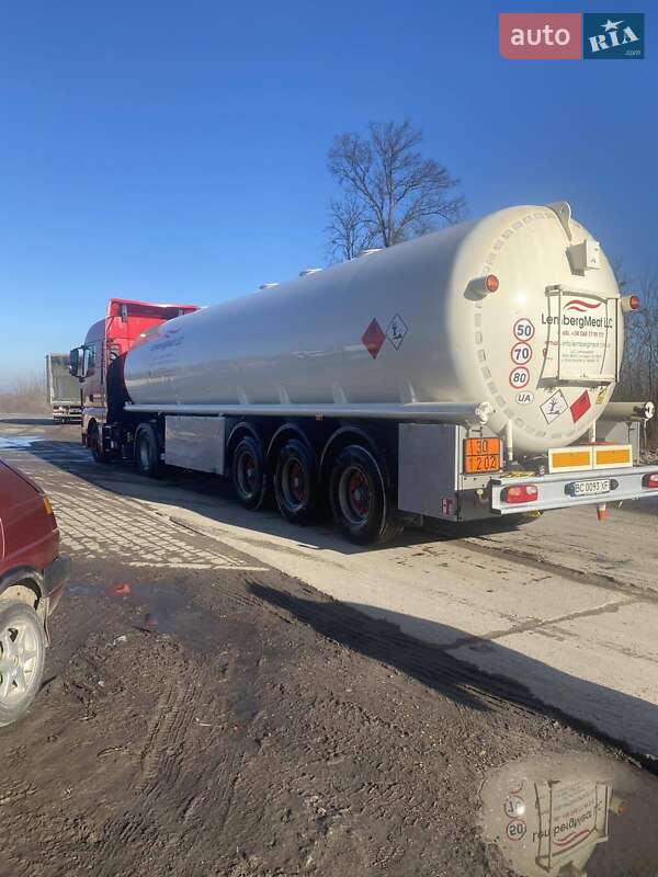 Цистерна Schrader Z-STA 24 2008 в Львові