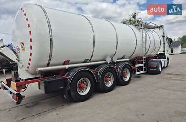 Цистерна полуприцеп Schrader Z-STA 24 2000 в 