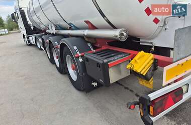 Цистерна полуприцеп Schrader Z-STA 24 2000 в 