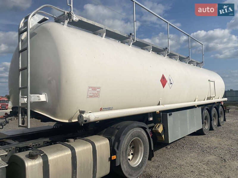 Цистерна полуприцеп Schrader Z-STA 24 2006 в 