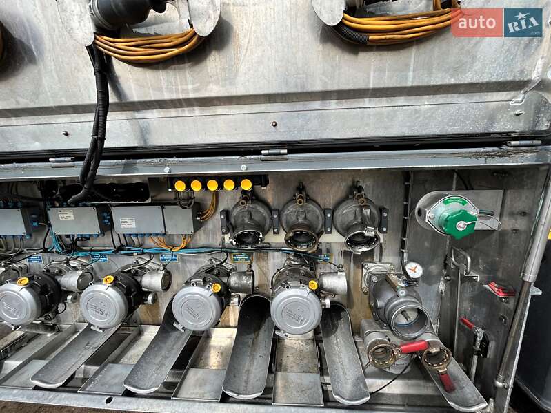 Цистерна полуприцеп Schroeder S 2011 в Львове фото 25 Цистерна полуприцеп Schroeder S 2011 в Львове