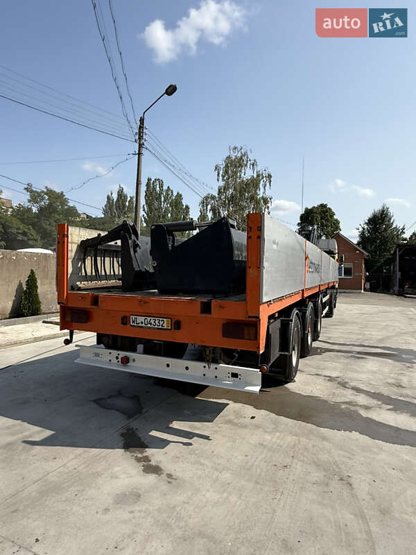 Бортовой полуприцеп Schroeder S 1999 в Ивано-Франковске