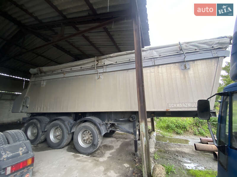 Самоскид напівпричіп Schwarzmuller 3A-3SHKSE 1997 в Кореці