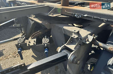Контейнеровоз Schwarzmuller BDF 2013 в 