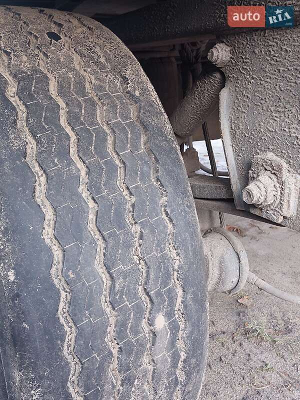 Контейнеровоз Schwarzmuller BPW 1999 в Днепре