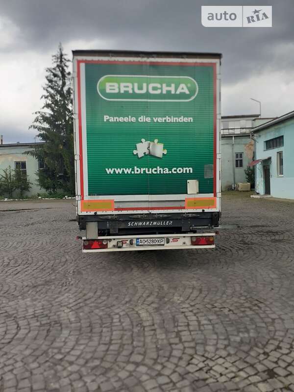 Платформа напівпричіп Schwarzmuller J-Serie 2011 в Мукачевому