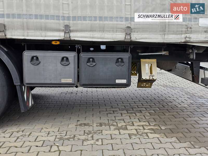 Тентованный борт (штора) - полуприцеп Schwarzmuller J-Serie 2015 в Ровно