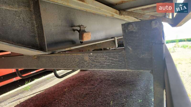 Борт Schwarzmuller PA 1999 в Сарнах