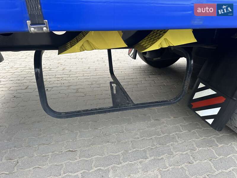 Тентований борт (штора) - напівпричіп Schwarzmuller S1 2017 в Калуші