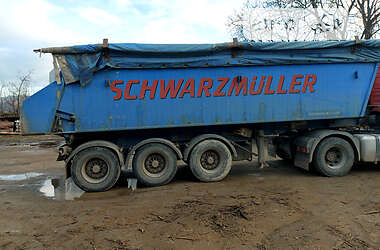 Самоскид напівпричіп Schwarzmuller SAF 2003 в Виноградові