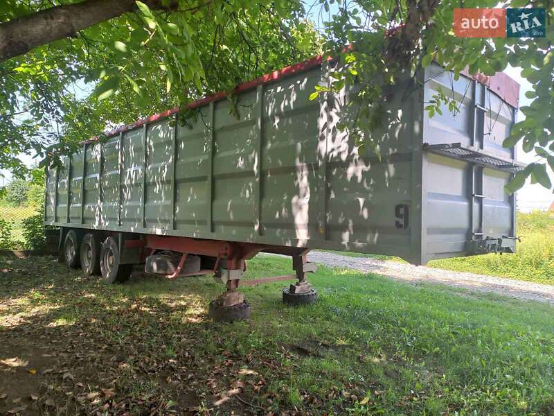 Зерновоз - полуприцеп Schwarzmuller SAF 1997 в Черновцах