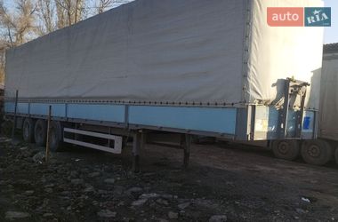 Бортовой полуприцеп Schwarzmuller SAF 2003 в Днепре