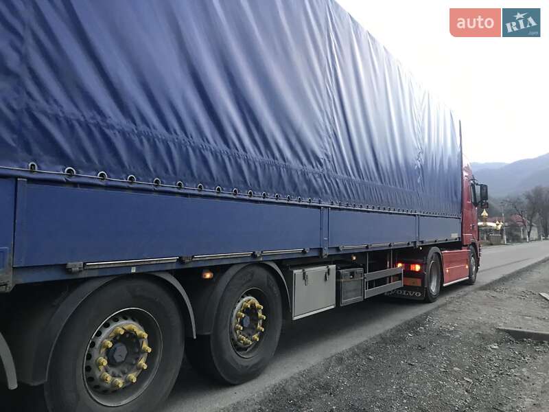 Тентованный борт (штора) - полуприцеп Schwarzmuller SPA-3E 2008 в Тячеве