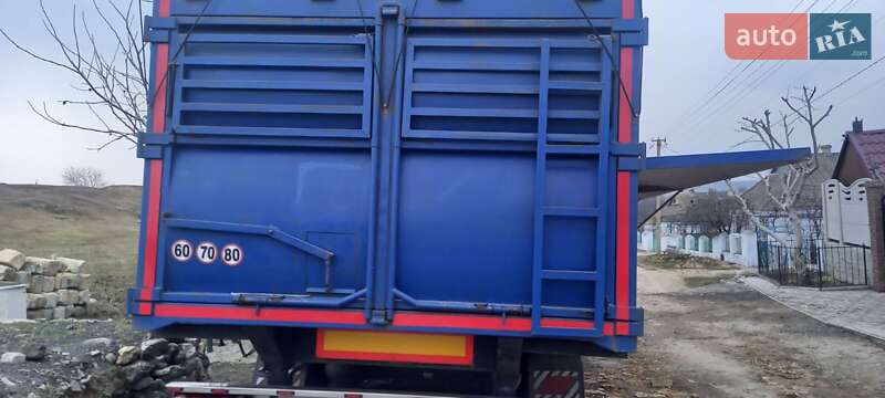 Бортовой полуприцеп Schwarzmuller SPA-3E 2006 в Николаеве