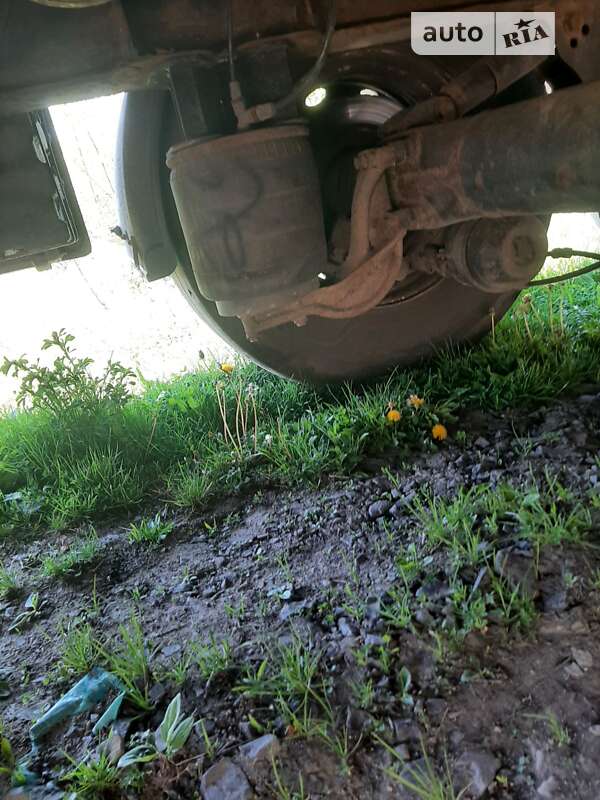 Тентованный борт (штора) - полуприцеп Schwarzmuller SPA-3E 2007 в Тячеве фото 3 Тентованный борт (штора) - полуприцеп Schwarzmuller SPA-3E 2007 в Тячеве