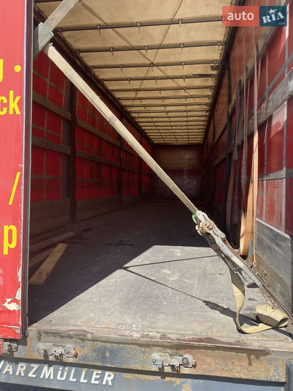 Тентований борт (штора) - напівпричіп Schwarzmuller SPA-3E 2007 в Бурштині