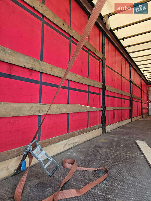 Тентованный борт (штора) - полуприцеп Schwarzmuller SPA-3E 2008 в Львове