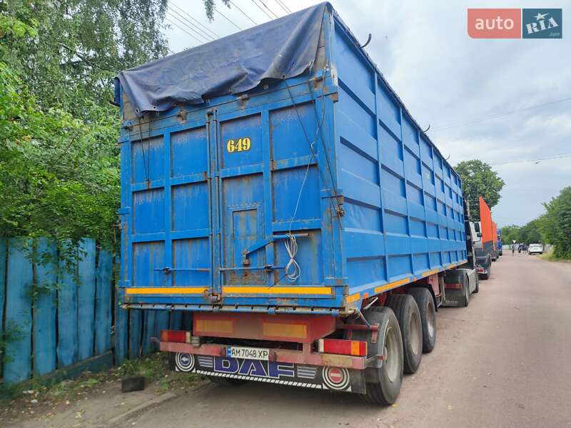Самосвал полуприцеп Schwarzmuller SPA-3E 1992 в 