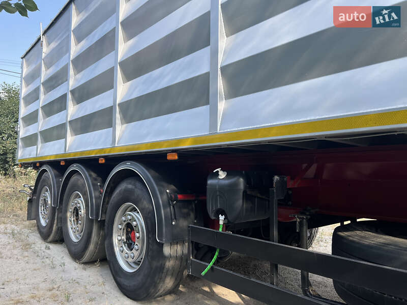 Самосвал полуприцеп Schwarzmuller SPA-3E 2006 в Звенигородке