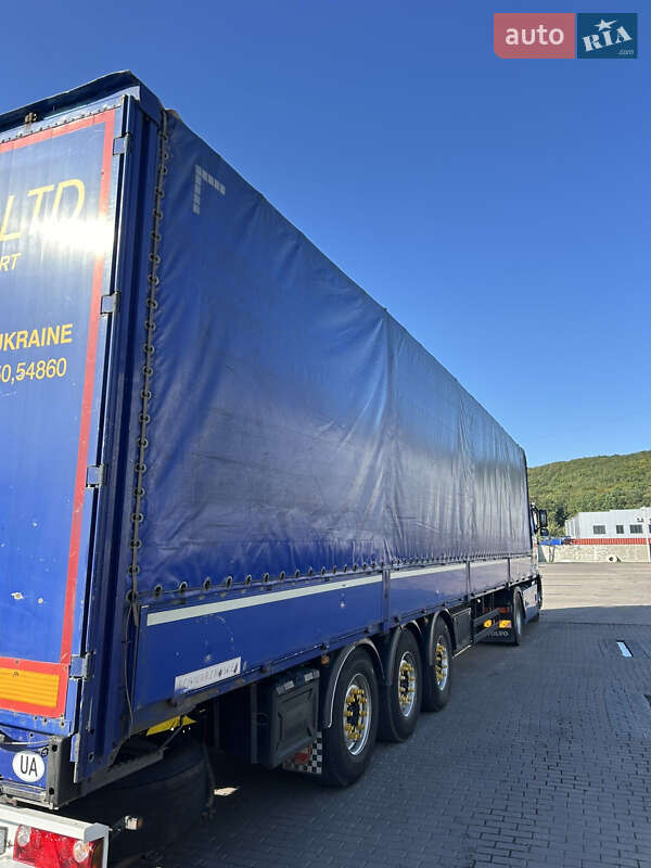 Тентованный борт (штора) - полуприцеп Schwarzmuller SPA-3E 2012 в Мукачево