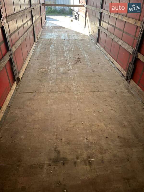 Тентований борт (штора) - напівпричіп Schwarzmuller SPA-3E 2007 в Львові