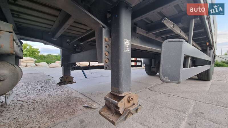 Тентованный борт (штора) - полуприцеп Schwarzmuller SPA-3E 2011 в Белой Церкви фото 4 Тентованный борт (штора) - полуприцеп Schwarzmuller SPA-3E 2011 в Белой Церкви